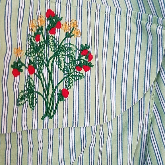 TRELISE COOPER Skirts Trelise Cooper Nz Designer Skirt Green